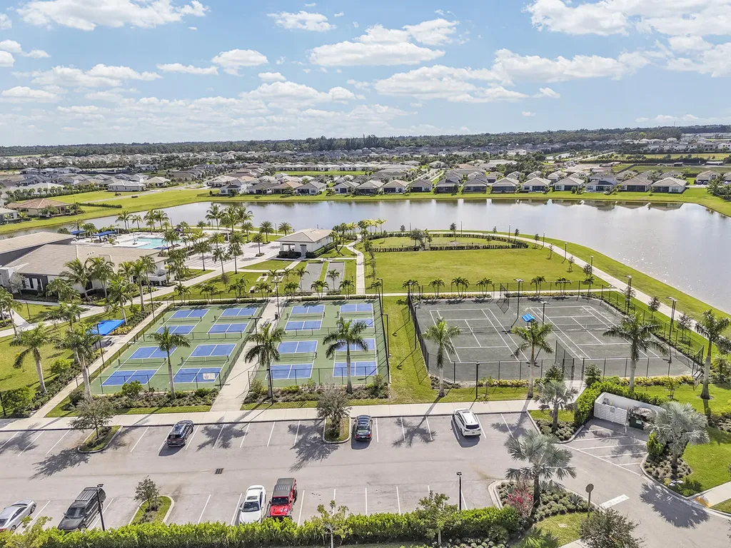 5320 Saint Armands Way Westlake FL 33470