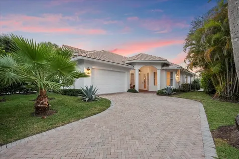 2951 Twin Oaks Way Wellington FL 33414
