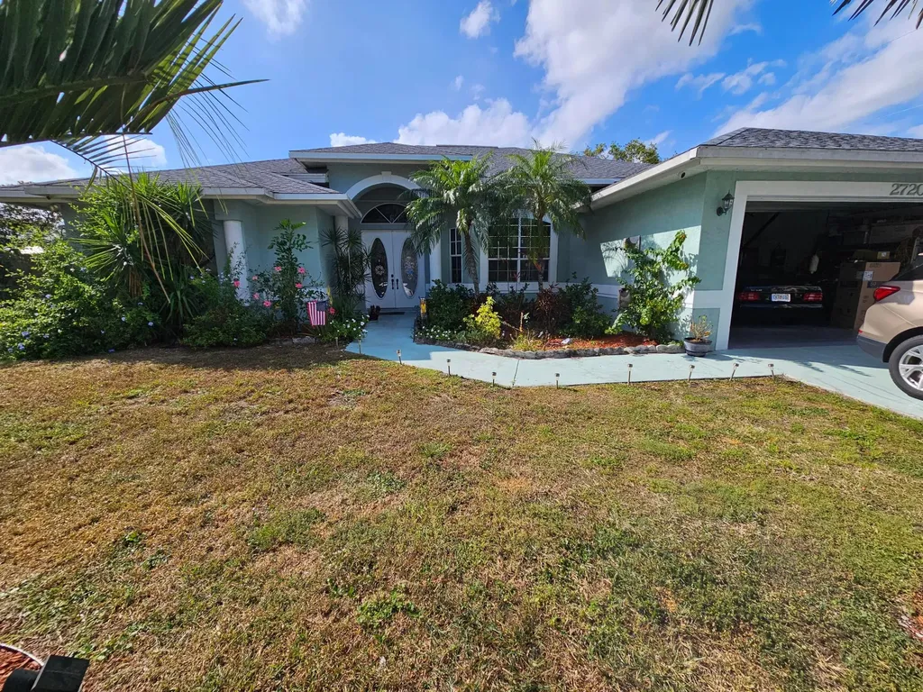 2720 SE Kern Road Port St Lucie FL 34984