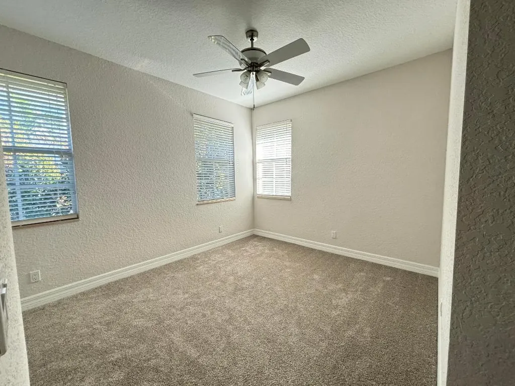 909 NW 18th Avenue Boca Raton FL 33486