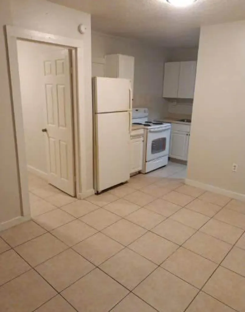 433 N 9th N Street Fort Pierce FL 34950