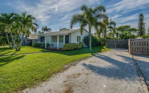 1331 N N Street Lake Worth Beach FL 33460