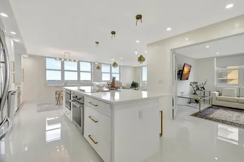 5440 N Ocean Drive Singer Island FL 33404