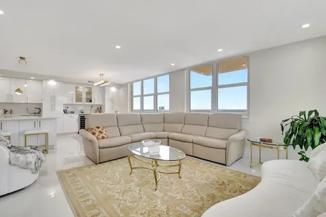 5440 N Ocean Drive Singer Island FL 33404
