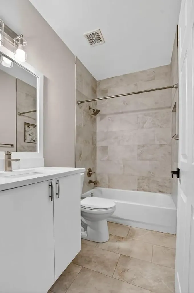 851 NW 42nd Place Deerfield Beach FL 33064