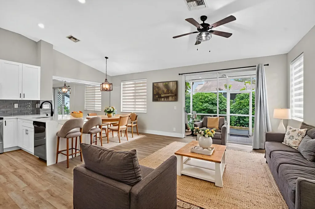 851 NW 42nd Place Deerfield Beach FL 33064