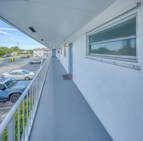 420 W Palm Street Lantana FL 33462