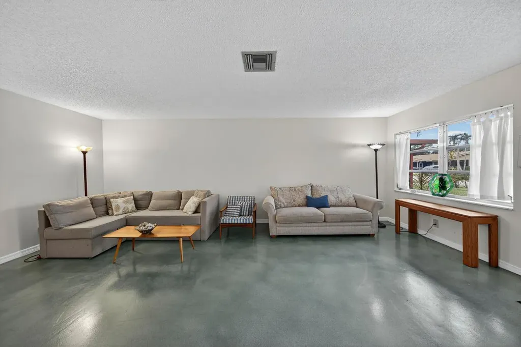 14236 Campanelli Drive Delray Beach FL 33484