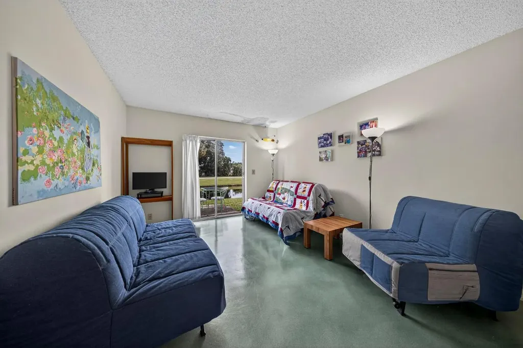 14236 Campanelli Drive Delray Beach FL 33484