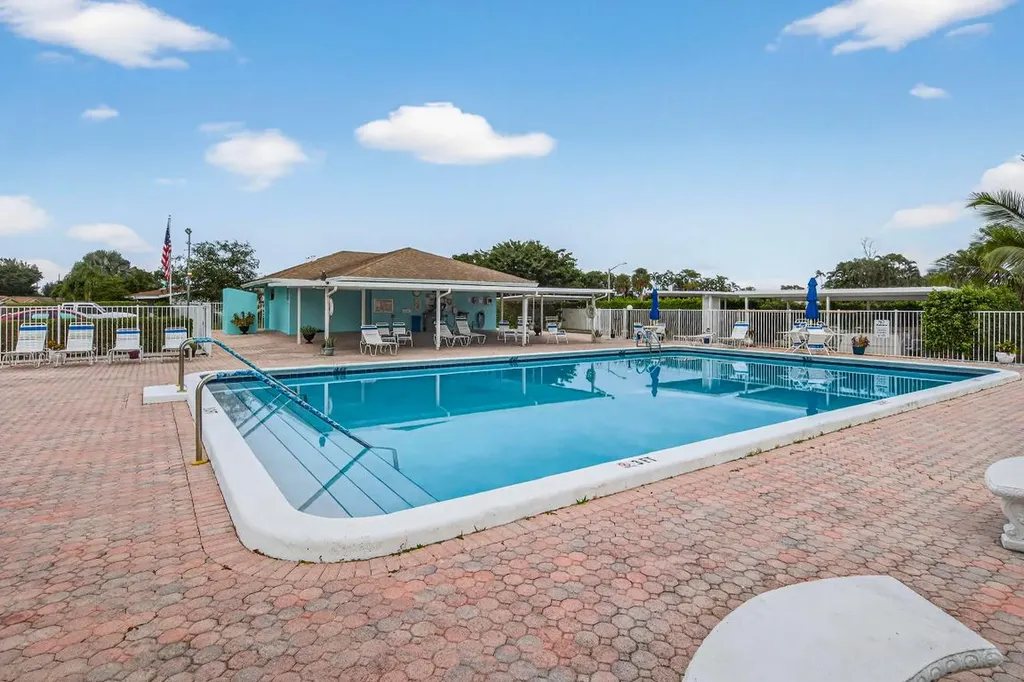 14236 Campanelli Drive Delray Beach FL 33484