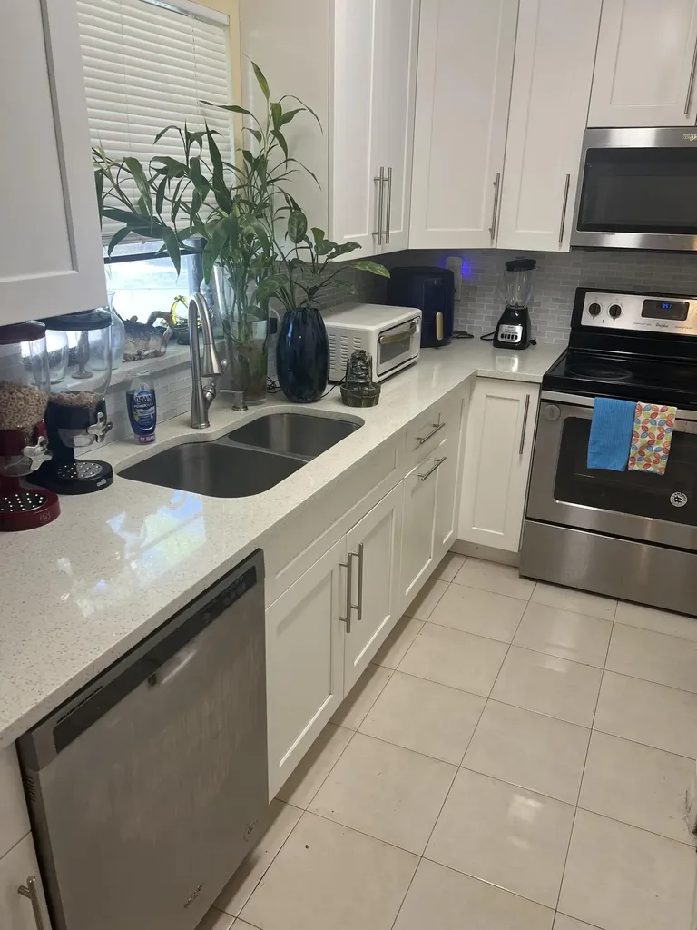 1309 W Frangipani Circle Lantana FL 33462
