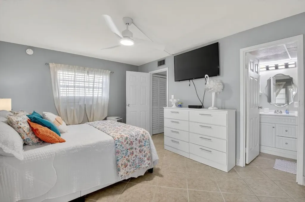 499 Monaco K Delray Beach FL 33446