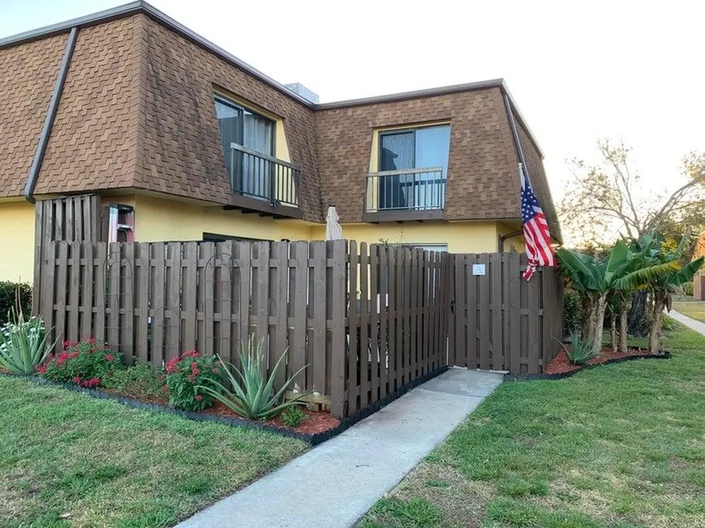 156 Santa Barbara Way Palm Beach Gardens FL 33410