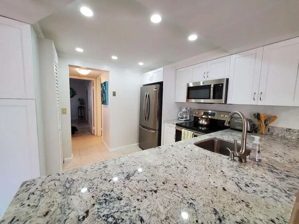 1605 S Us Highway 1 Jupiter FL 33477