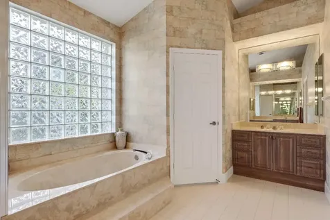 7633 La Corniche Circle Boca Raton FL 33433