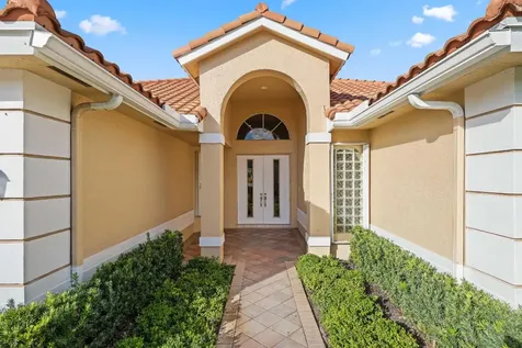 7633 La Corniche Circle Boca Raton FL 33433