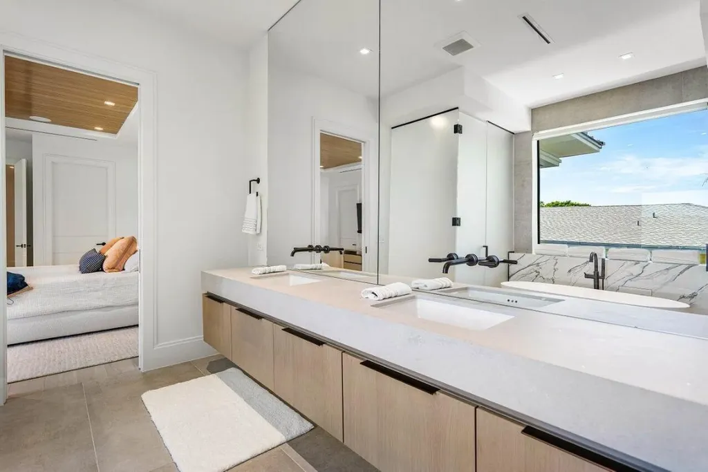 514 NE 7th Avenue Delray Beach FL 33483