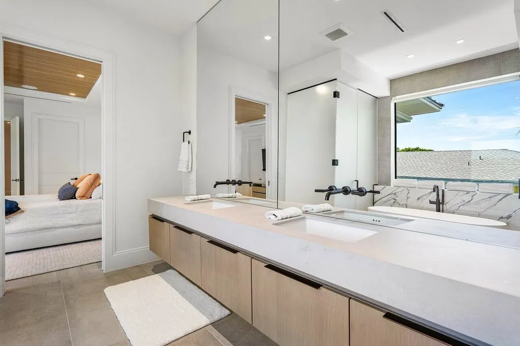 514 NE 7th Avenue Delray Beach FL 33483