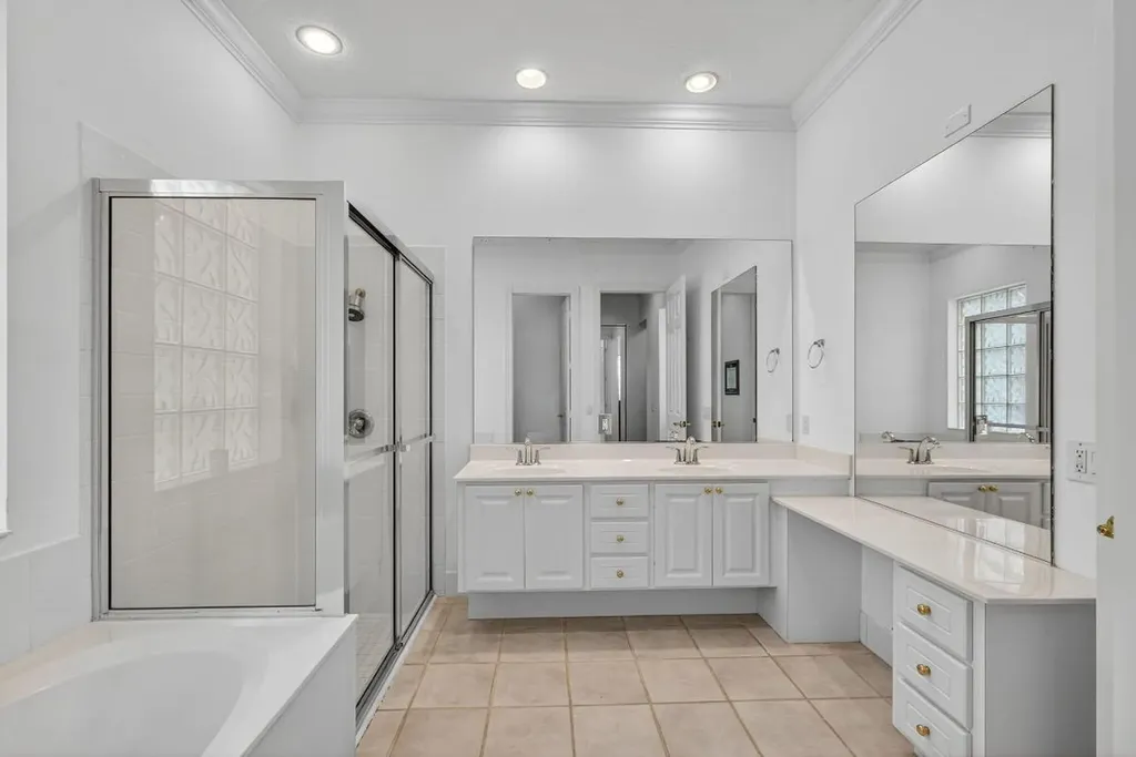 172 Queensland Lane Jupiter FL 33458