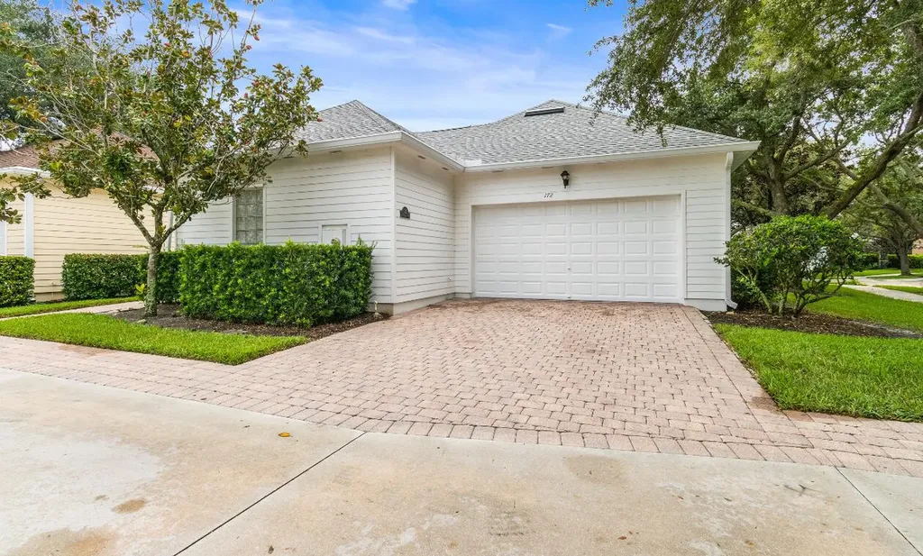 172 Queensland Lane Jupiter FL 33458