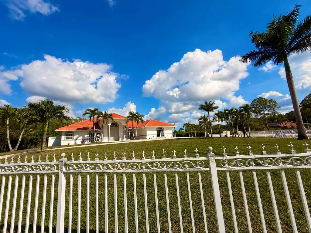 17477 69th Street N Loxahatchee FL 33470