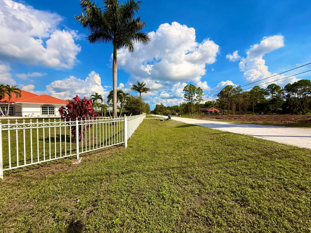 17477 69th Street N Loxahatchee FL 33470