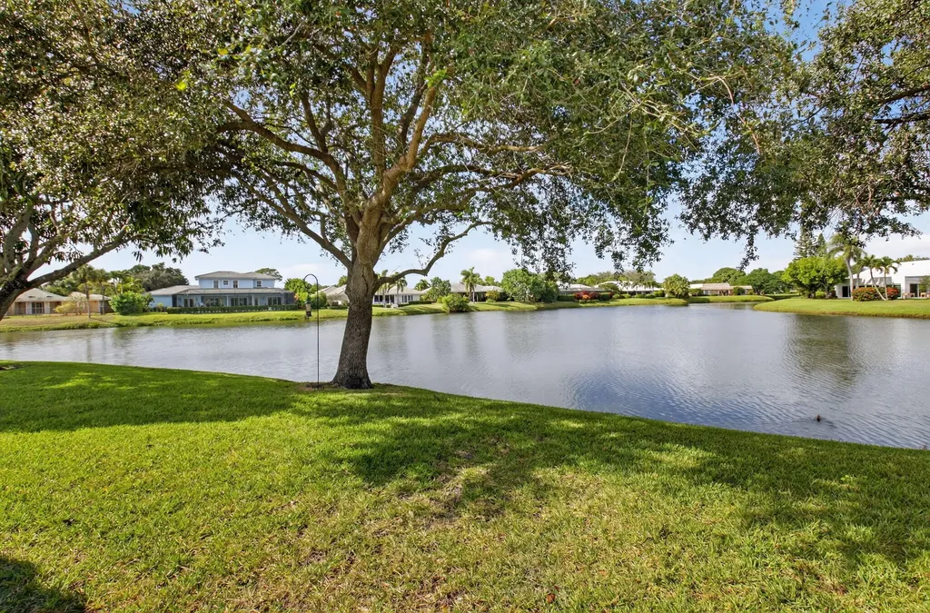 8 Slash Pine Drive Boynton Beach FL 33436