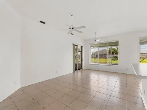 614 NW Lambrusco Drive Port St Lucie FL 34986