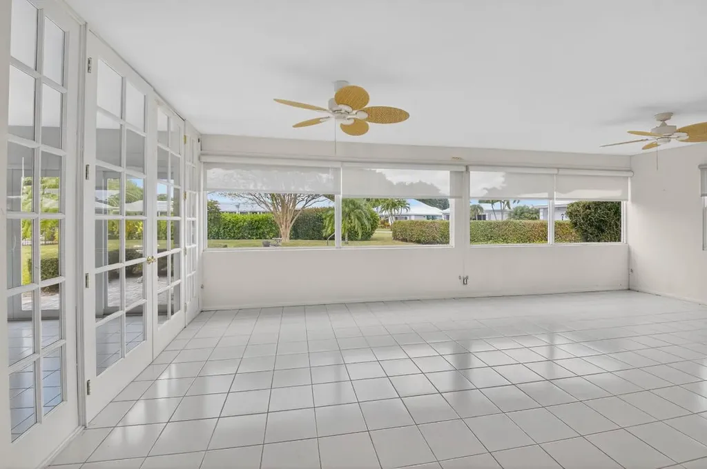 4862 S Lake Drive Boynton Beach FL 33436
