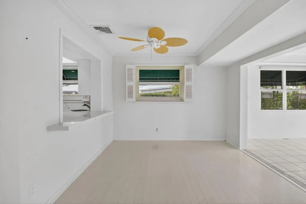 4862 S Lake Drive Boynton Beach FL 33436