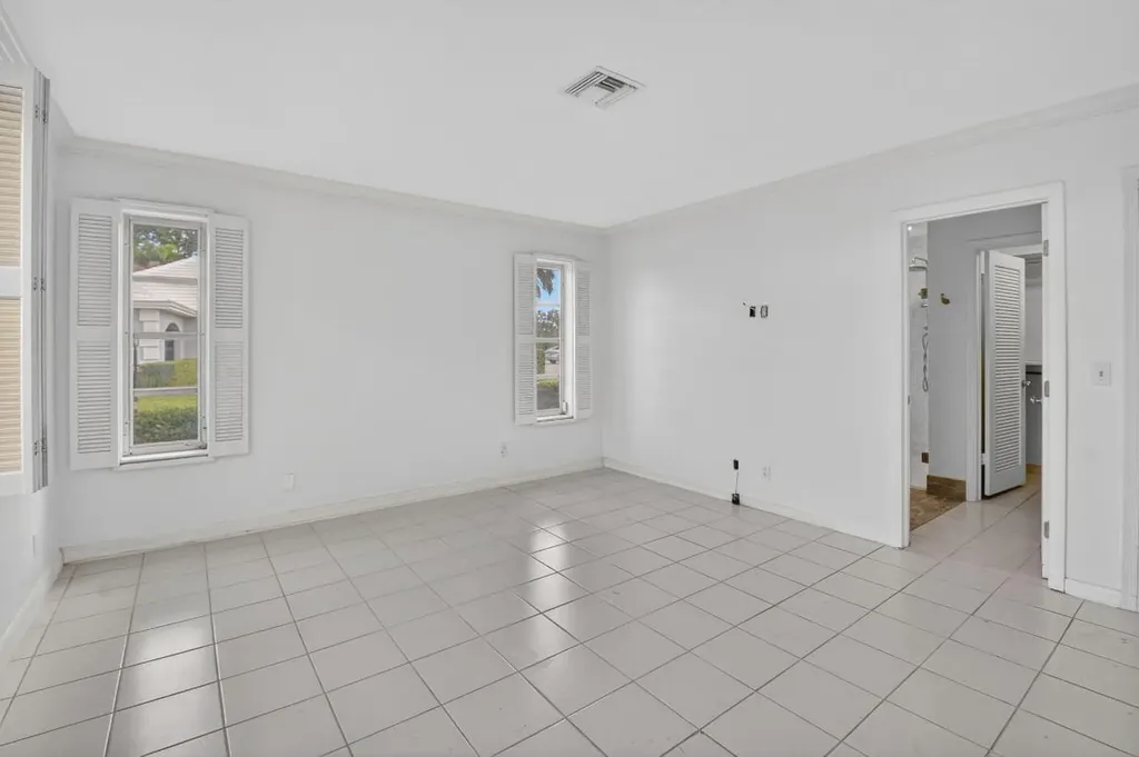 4862 S Lake Drive Boynton Beach FL 33436