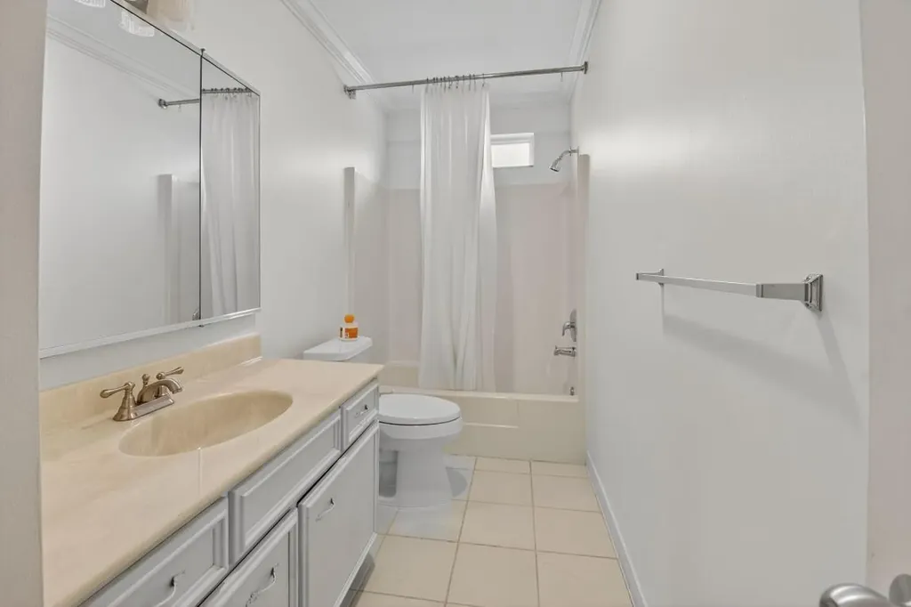4862 S Lake Drive Boynton Beach FL 33436