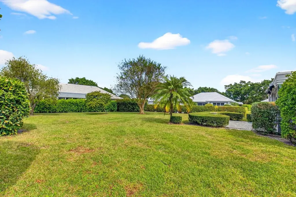 4862 S Lake Drive Boynton Beach FL 33436