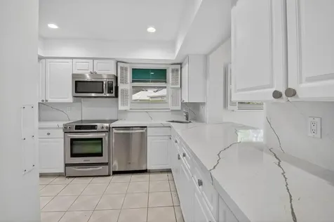 4862 S Lake Drive Boynton Beach FL 33436