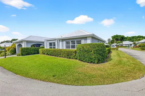 4862 S Lake Drive Boynton Beach FL 33436