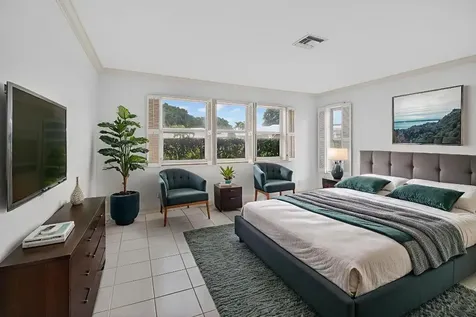 4862 S Lake Drive Boynton Beach FL 33436