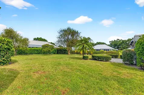 4862 S Lake Drive Boynton Beach FL 33436