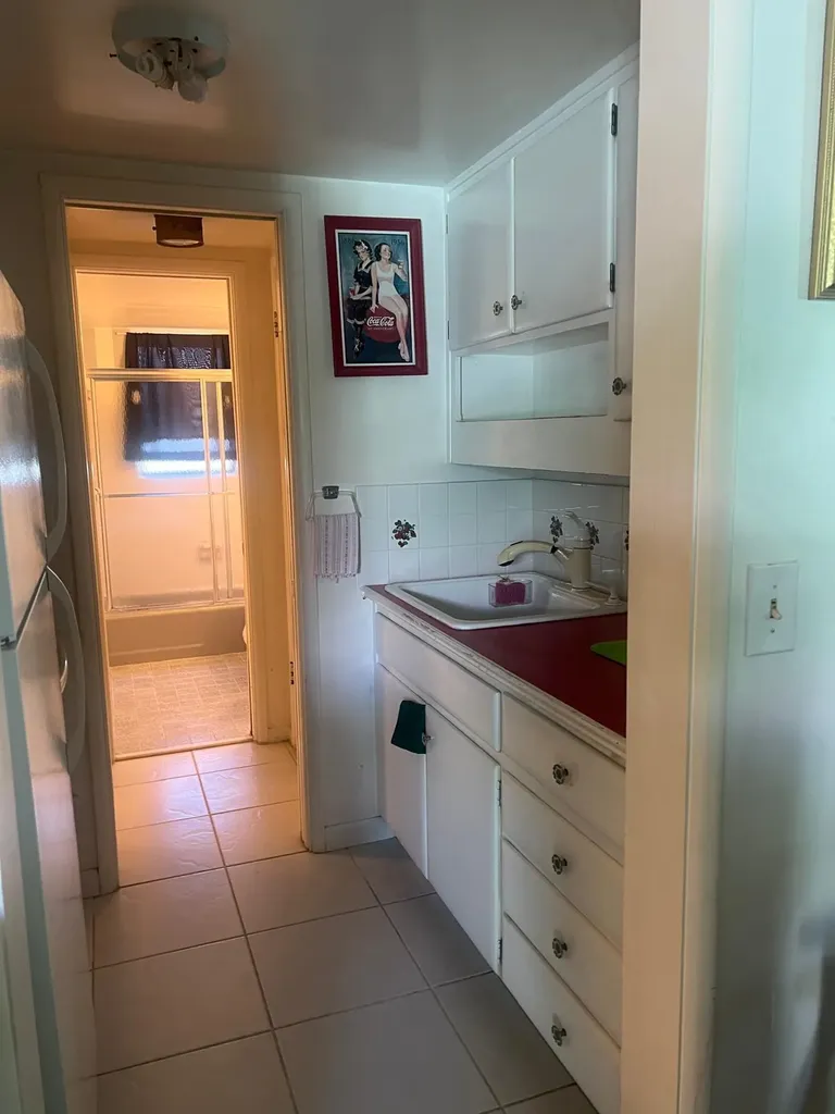702 N Federal Highway Lake Worth Beach FL 33460