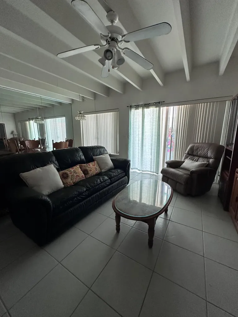 702 N Federal Highway Lake Worth Beach FL 33460