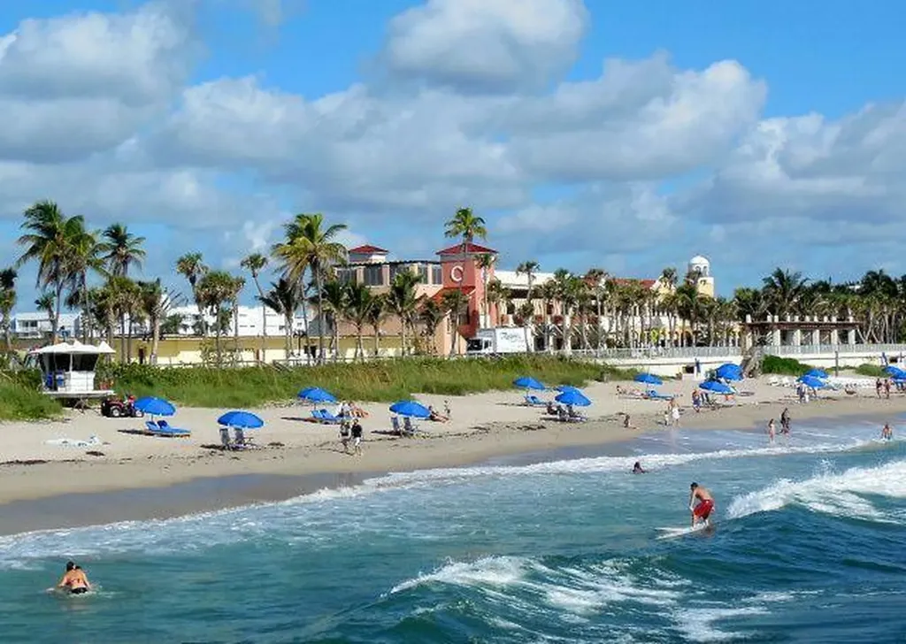 702 N Federal Highway Lake Worth Beach FL 33460