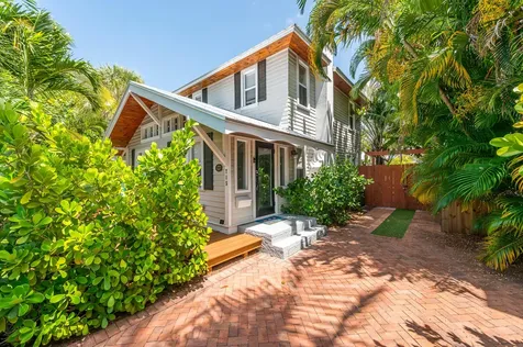 715 Palm Street West Palm Beach FL 33401