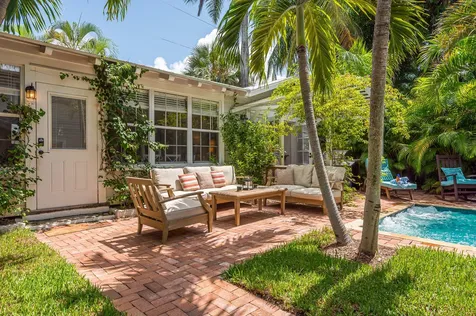715 Palm Street West Palm Beach FL 33401