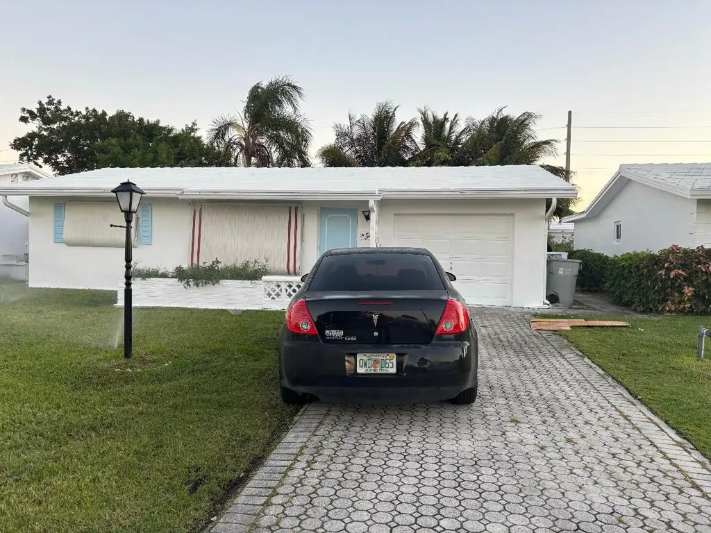 360 Leisure Boulevard Pompano Beach FL 33064