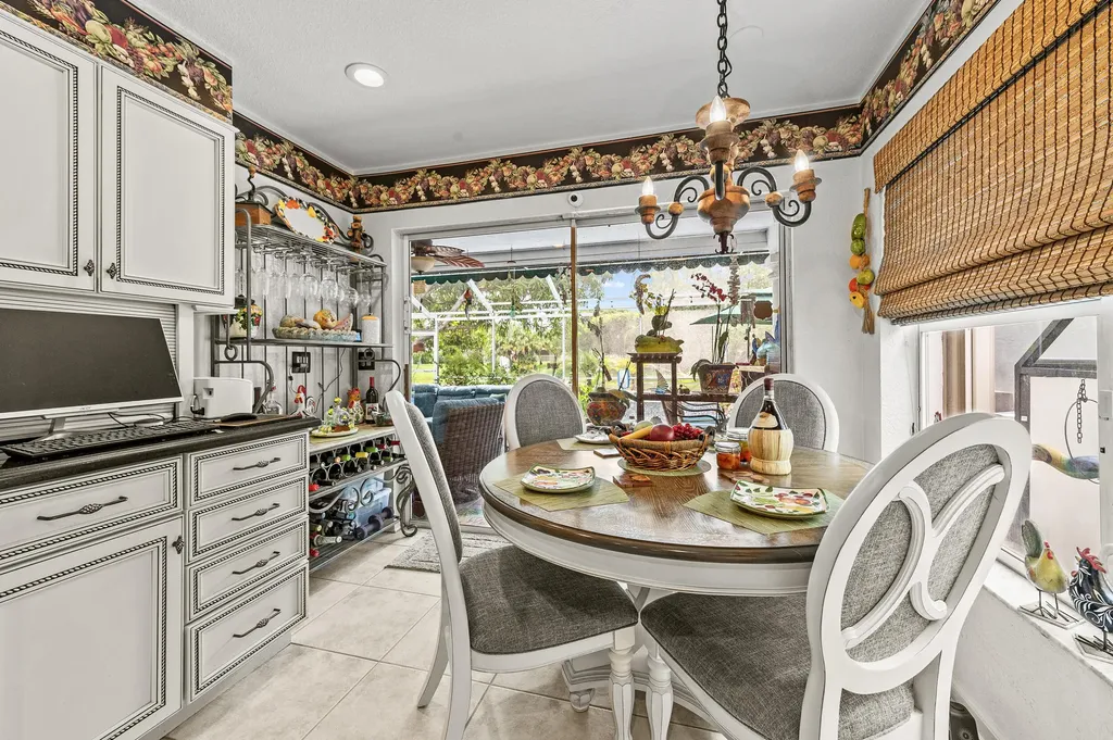 23330 La Vida Way Boca Raton FL 33433