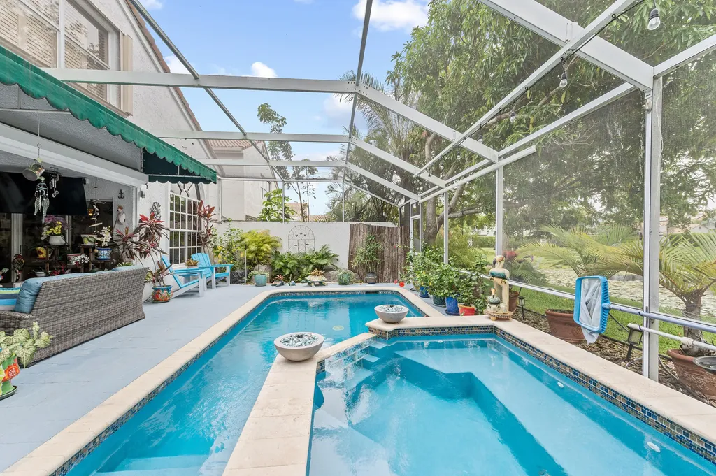 23330 La Vida Way Boca Raton FL 33433