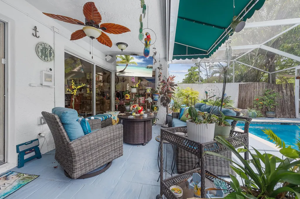 23330 La Vida Way Boca Raton FL 33433