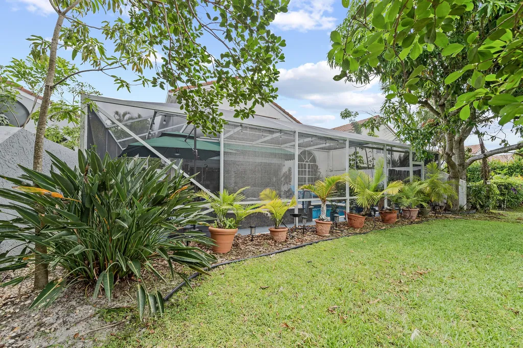 23330 La Vida Way Boca Raton FL 33433