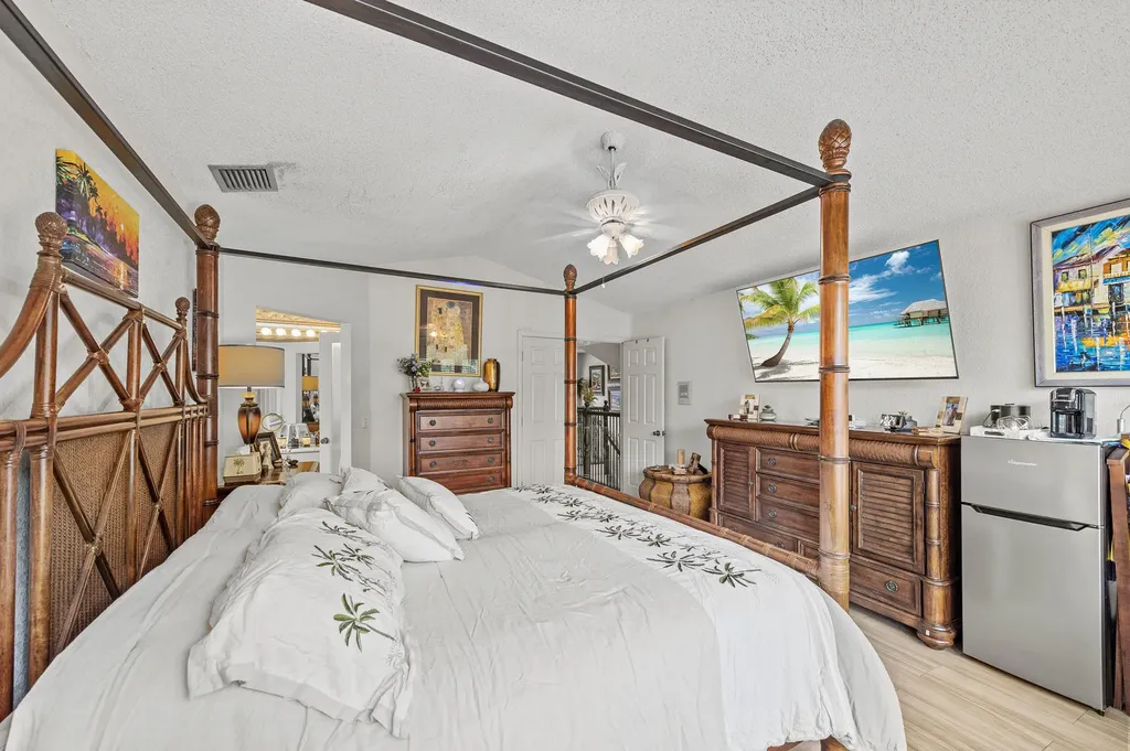 23330 La Vida Way Boca Raton FL 33433