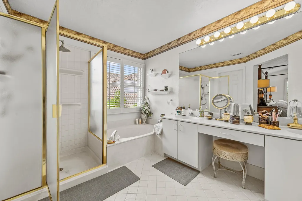 23330 La Vida Way Boca Raton FL 33433