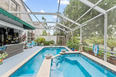 23330 La Vida Way Boca Raton FL 33433